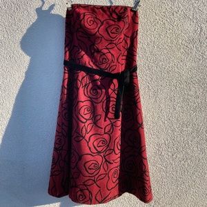 Cocktail Dress x Strapless x A line x Burgundy & Black x Roses
